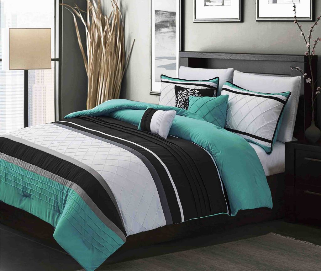 BRAND NEW 7 piece vibrant teal comforter set #05