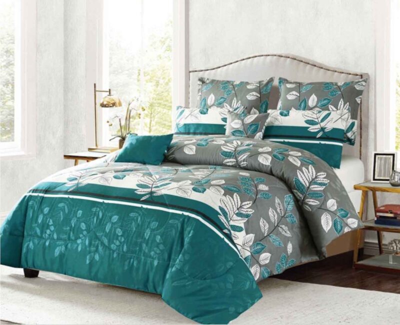 BRAND NEW 7 piece OVERSIZED PRINT  comforter set #30