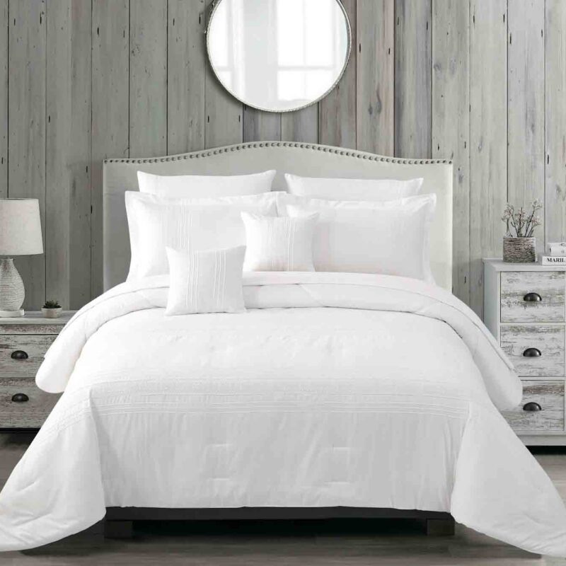 BRAND NEW 7 piece OVERSIZED COMFORTER set with CROCHET #205