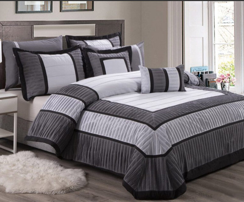 BRAND NEW OVERSIZED 7 piece crimped comforter set #7