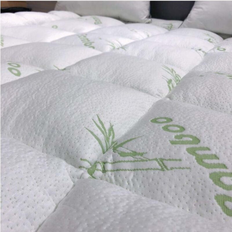 Brand New LUXURY BAMBOO 1100 gsm MATTRESS TOPPER queen