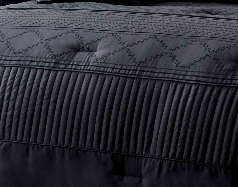 BRAND NEW 7p LIVEINSTYLE OVERSIZED EMBROIDERED COMFORTER set  #8 BLACK